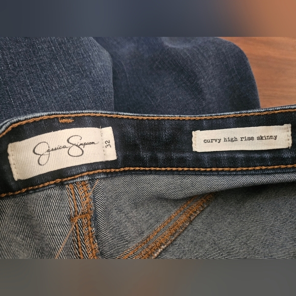 Jessica Simpson Jeans - Picture 4 of 5